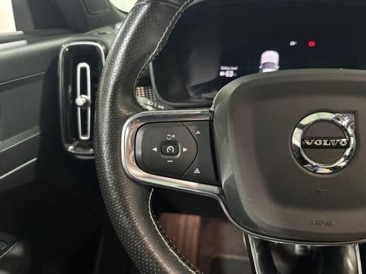 Volvo XC40 Recharge P8 R-Design Warmtepomp AWD 408pk 2021 (Origineel-NL), L-701-DV