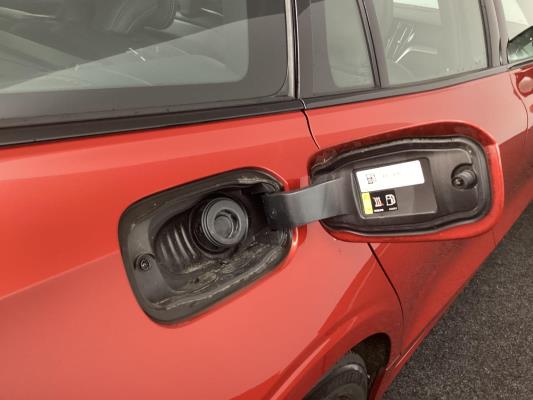 Volvo V60 B3 R-Design 2.0 163pk 2021 (Origineel-NL), L-711-FN