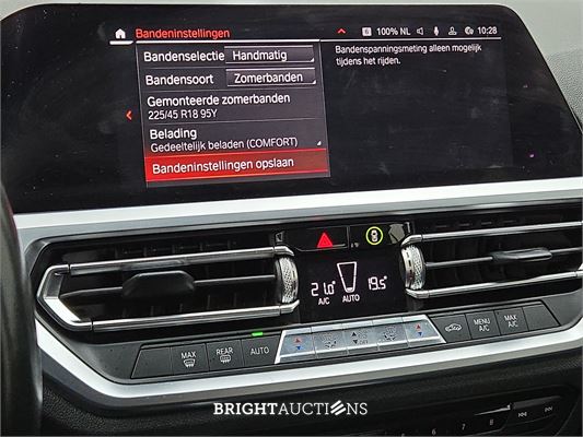 BMW 320i 3-serie Executive Edition 184pk 2019 (Origineel-NL) 3-Serie, XT-203-T