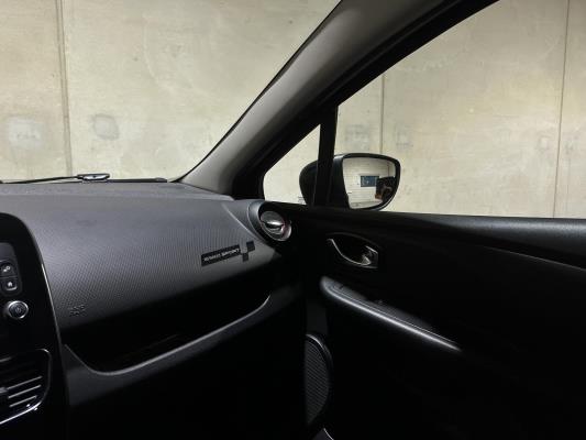 Renault Clio 1.6 R.S. Trophy 220pk 2015, K-787-PD