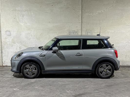 MINI Cooper Electric Essential 33 kWh 184pk 2021 F56 (Origineel-NL), L-232-DH