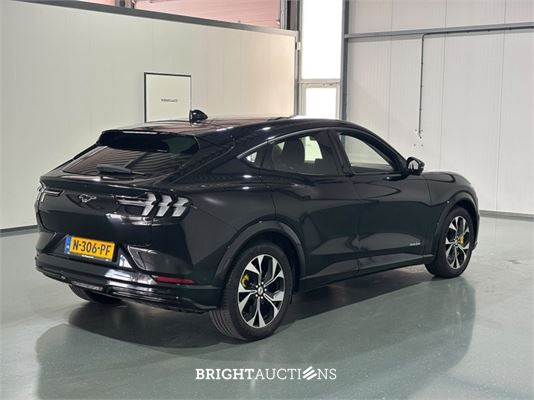 Ford Mustang Mach-E RWD 75 kWh 269pk 2021 (Origineel-NL), N-306-PF