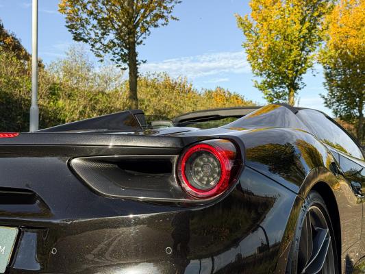 Ferrari 488 Spider HELE 3.9 V8 -Full Carbon- 670pk 2018, GFG-98-P
