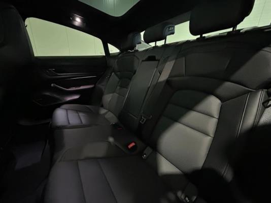 Porsche Taycan Performance Plus 93 kWh 81pk 2023, S-120-GD