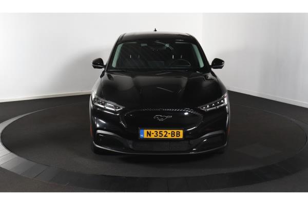 Ford Mustang RWD 75 kWh 2021 (Origineel-NL), N-352-BB