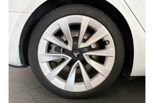 Tesla Model 3 Standard RWD Plus 60 kWh 238pk 2021 (Origineel-NL), N-008-RP