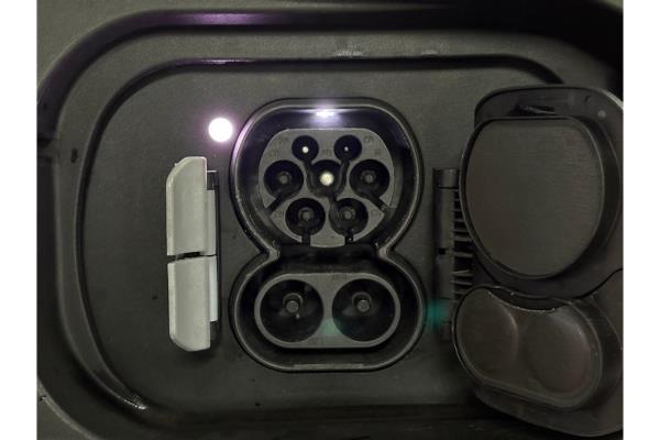 BMW iX 40 Executive xDrive 77 kWh 326pk 2024 (Origineel-NL), GBL-15-V