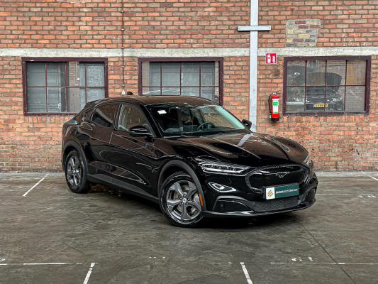 Ford Mustang Mach-E RWD 75 kWh 269pk 2021 (Origineel-NL + 1e eigenaar), N-361-JS