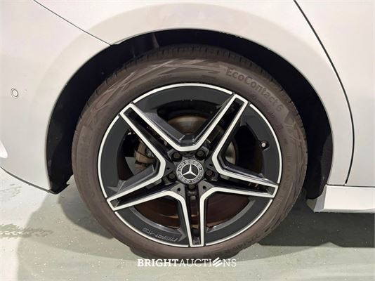 Mercedes-Benz A180 Business Solution AMG 136pk 2021 (Origineel-NL) A-klasse, K-126-HF