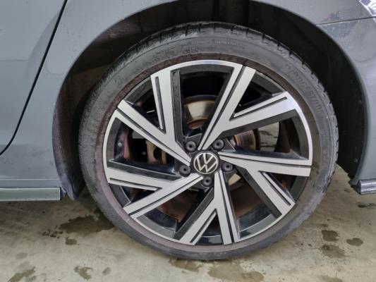 Volkswagen Golf Variant eTSI R-Line Business 1.5 150pk 2022, P-415-JJ