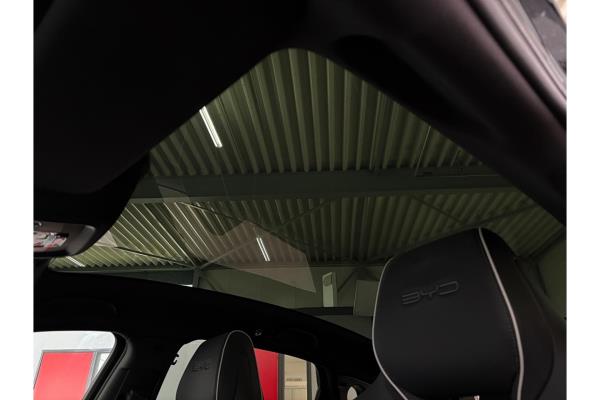 BYD Seal Design RWD 82 5 kWh 313pk 2024 (Origineel-NL), GDS-06-V