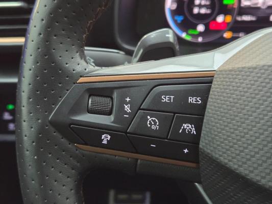 CUPRA Leon Sportstourer e-Hybrid VZ Business 1.4 258pk 2021, X-232-KS