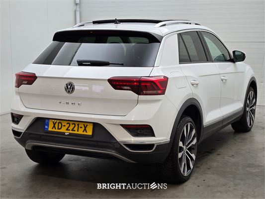 Volkswagen T-Roc Sport 1.5 TSI 150pk 2019 (Origineel-NL), XD-221-X