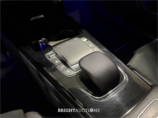 Mercedes-Benz A180 Business Solution AMG 136pk 2021 (Origineel-NL) A-klasse, K-126-HF