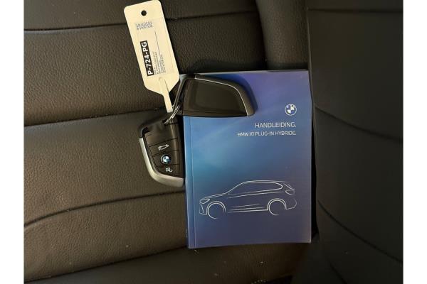 BMW X1 xDrive25e eDrive Edition 220pk 2022 (Origineel-NL), P-724-PG