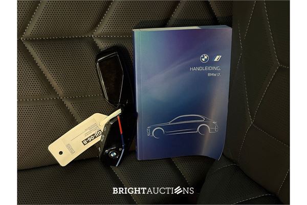 BMW i7 M70 xDrive 106 kWh 2024 (Origineel-NL), GJJ-06-B