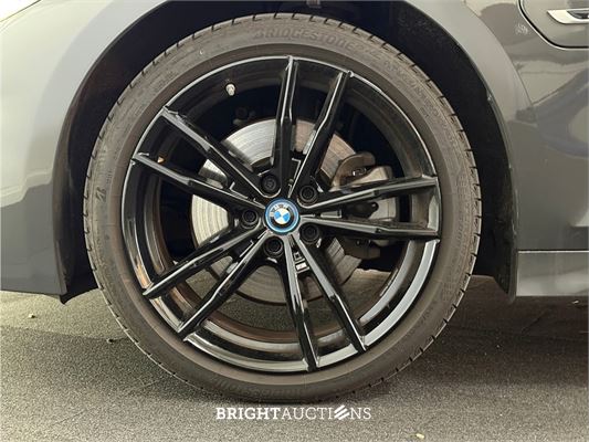 BMW 320e Touring M Sport 272pk 2022 (Origineel-NL) 3-Serie, R-267-NT