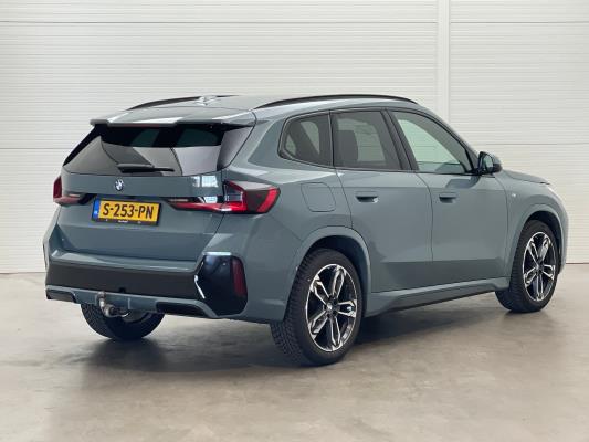 BMW X1 sDrive18i 136pk 2023 (Origineel-NL), S-253-PN