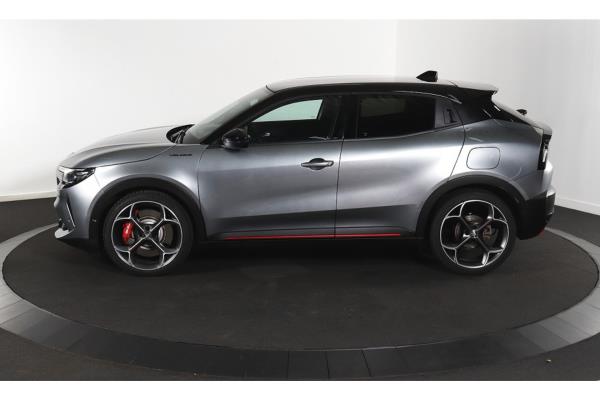 Alfa Romeo Junior Elettrica Veloce 54 kWh 281pk 2025 (Origineel-NL), JLX-71-H