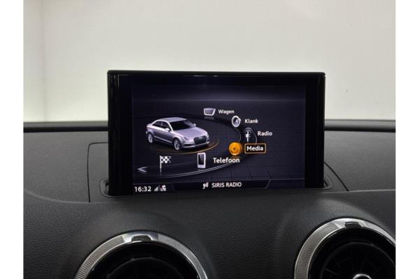 Audi A3 Limousine 35 CoD Advance Sport TFSI 150pk 2019 (Origineel-NL), ZL-485-D