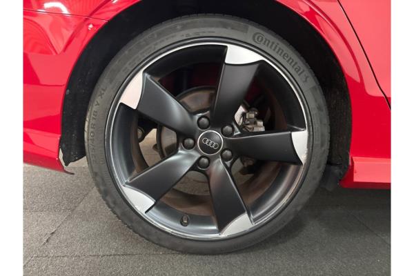 Audi A3 Limousine 35 CoD Advance Sport TFSI 149pk 2019 (Origineel-NL), ZL-485-D