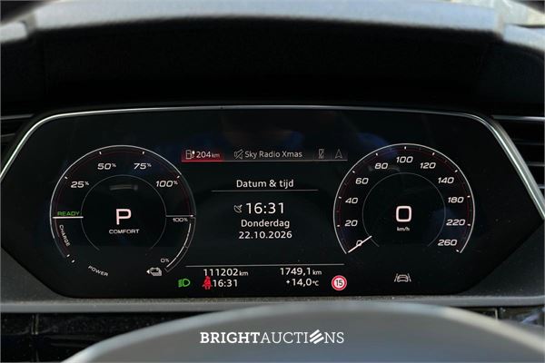 Audi e-tron Sportback 50 S edition Quattro 71 kWh 313pk 2021, T-261-RR