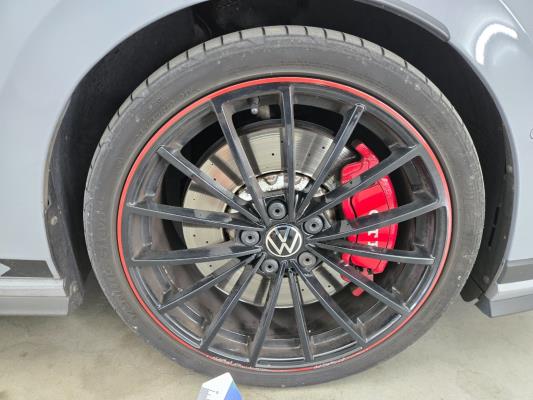 Volkswagen Golf GTI 45 Jahre Edition 2.0 TSI 301pk 2022, T-520-ZK