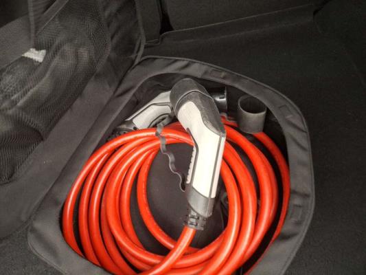 Peugeot 208 Ev Active 50 kWh 136pk 2022 (Origineel-NL), P-132-LT