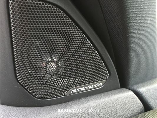 BMW 120i 1-serie High Executive 178pk 2021 1-Serie, Z-544-RT