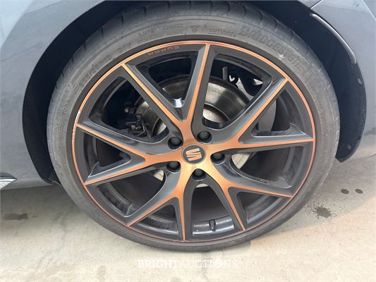 SEAT Leon ST 4DRIVE CUPRA Ultimate Edition 2.0 TSI 301pk 2020, X-831-JL