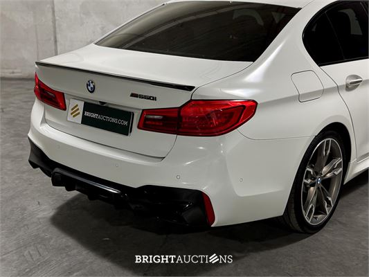 BMW M550i xDrive High Executive 462pk 2018 5-serie, KKP-44-R
