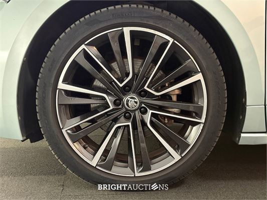 Škoda Enyaq 60 Founders Edition Silver 2021 (Origineel-NL), N-951-LB