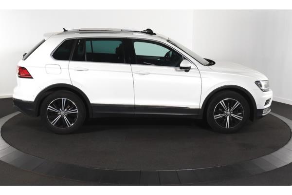 Volkswagen Tiguan ACT Highline 1.4 TSI 149pk 2017 (Origineel-NL), NV-667-S