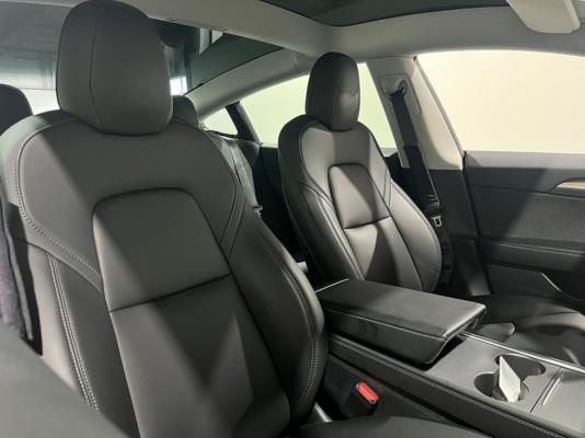 Tesla Model 3 Standard RWD Plus AMD Ryzen 60 kWh 238pk 2023 (Origineel-NL), S-631-SL