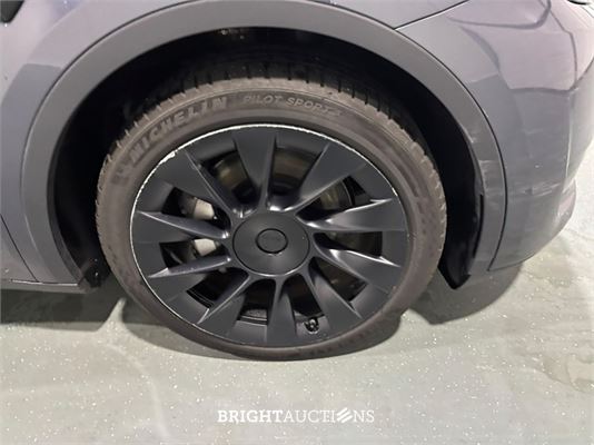 Tesla Model Y RWD 58 kWh 238pk 2023 (Origineel-NL), S-167-PJ
