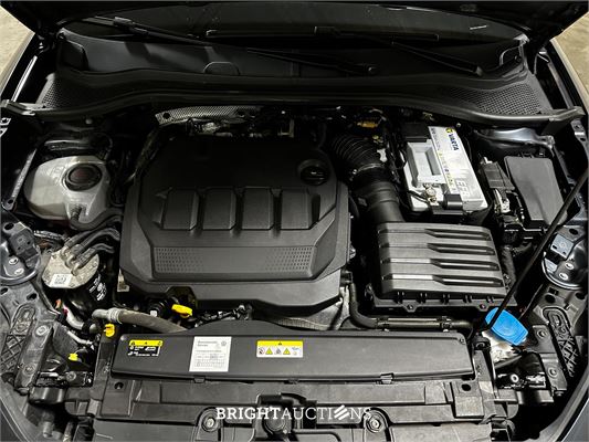 SEAT Leon Sportstourer 2.0 TDI FR Launch Edition 150pk 2020 (Origineel-NL + 1e eigenaar) Automaat, K-471-GB