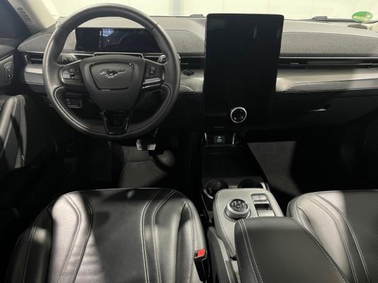 Ford Mustang Mach-E RWD 75 kWh 258pk 2021 (Origineel-NL), L-685-PT