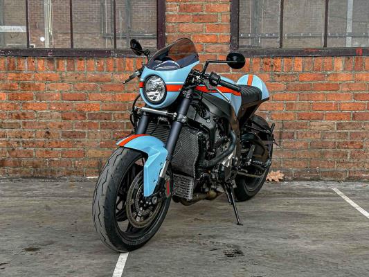 BMW S1000RR HP4 Cafe Racer 193pk 2013