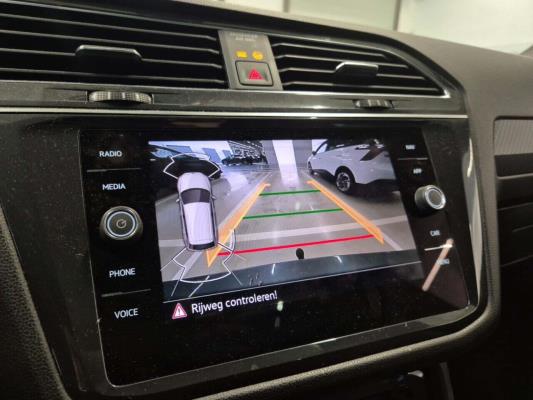 Volkswagen Tiguan Allspace R-Line Business 1.5 TSI DSG 150pk 2023 (Origineel-NL), T-762-FS