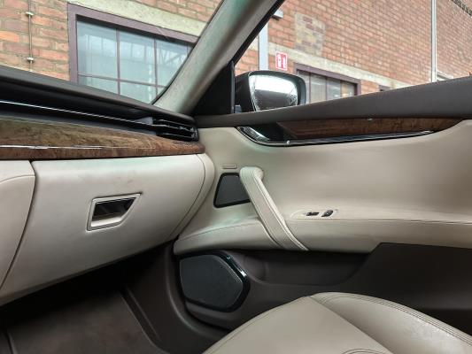 Maserati Quattroporte SQ4 410PK 2014