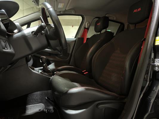 Renault Clio 1.6 R.S. Trophy 220pk 2015, K-787-PD