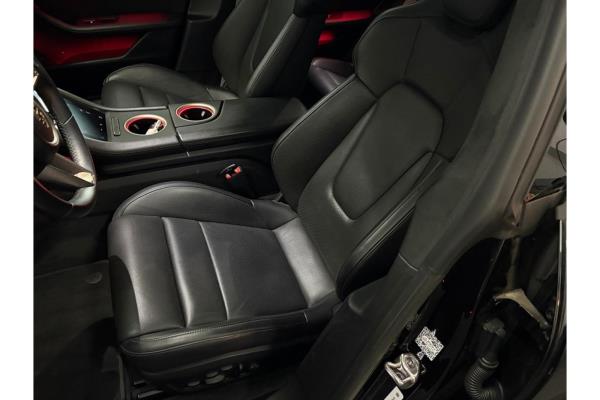 Porsche Taycan GTS 93 kWh 517pk 2023 (Origineel-NL), S-120-KG