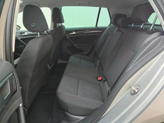 Volkswagen Golf Comfortline Business 1.0 TSI 110pk 2018, R-198-BK