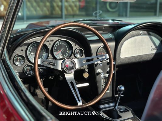 Chevrolet Corvette C2 Sting Ray  Convertible 5.7 V8 (1965), DL-45-58