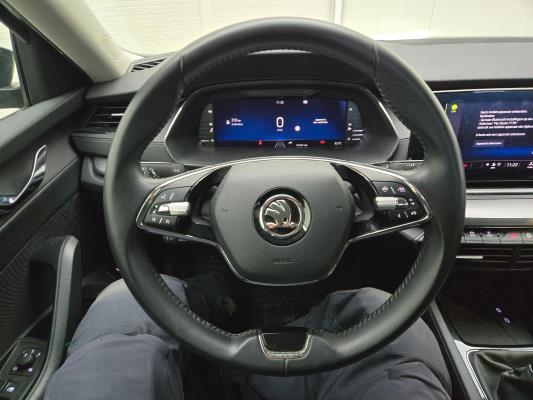 Skoda Octavia Combi Business Edition 1.0 TSI 110pk 2021 (Origineel-NL), L-224-BV