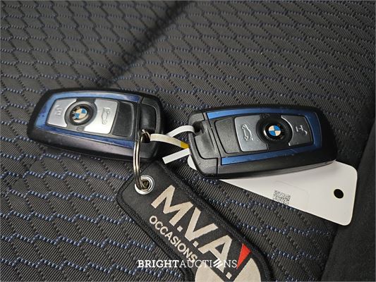 BMW 318i 3-serie Centennial Executive 136pk 2016 (Origineel-NL) 3-Serie, KG-729-G