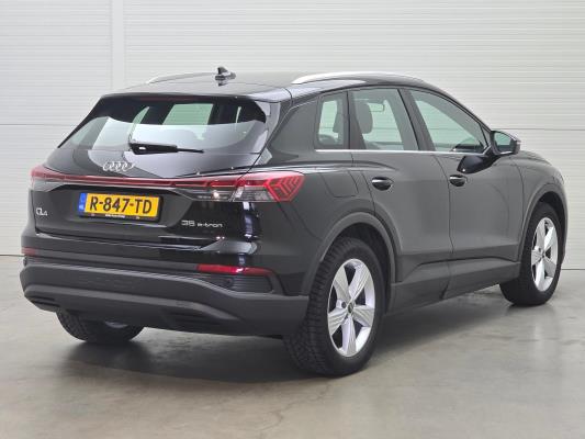 Audi Q4 e-tron 35 Edition 55 kWh 170pk 2022 (Origineel-NL), R-847-TD
