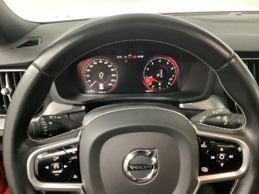 Volvo V60 B3 R-Design 2.0 163pk 2021 (Origineel-NL), L-711-FN