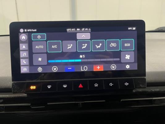 MG MG4 Luxury 64 kWh 204pk 2024 (Origineel-NL), Z-762-JD