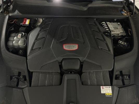 Porsche Cayenne Coupe Turbo 4.0 V8 549pk 2019, J-757-HF